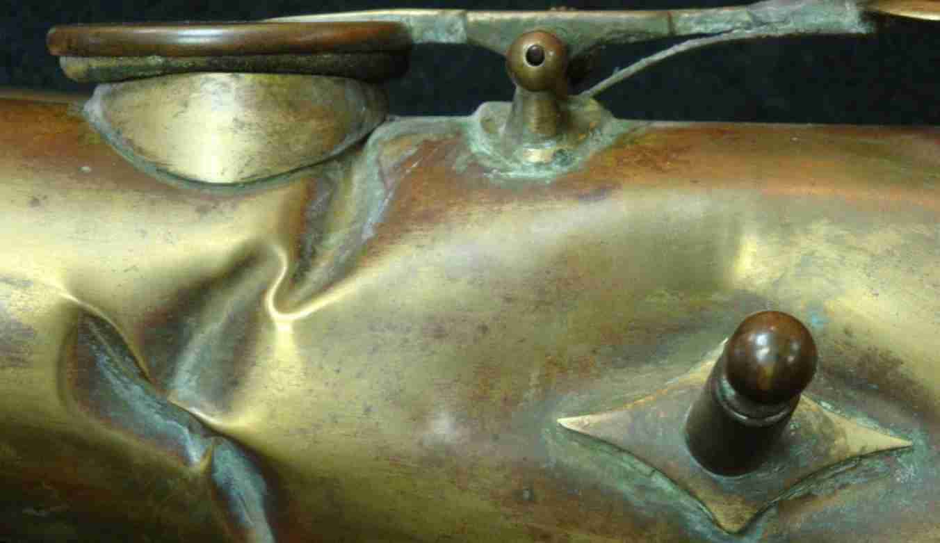 Restauration ophicl�ide - D�tail grande branche avant restauration