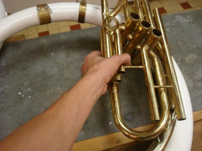 Voir  Remise�en��tat�d�un�soubassophone