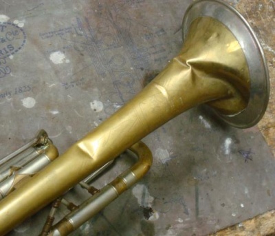 Voir  Un�d�bosselage�d�licat�!