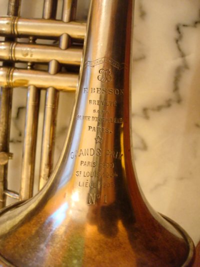 Voir  Un�grand�facteur�et�inventeur�:�Gustave�Besson