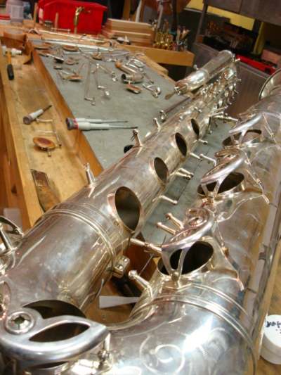 Voir  Restauration�d�un�saxophone�basse