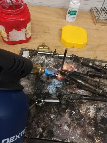 Ophicleide atelier fabrication support pour harnais de basson Mulhouse