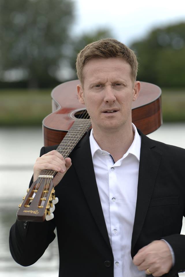 Ophicl�ide Showroom Concert pop rock GAIL